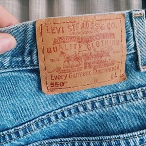 Levies relaxed fit taped leg 12 long womens jeans